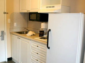Savannah Suites