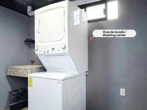 Luxury Studios At Casona 46