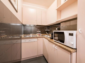 Milan Royal Suites & Luxury Apartments
