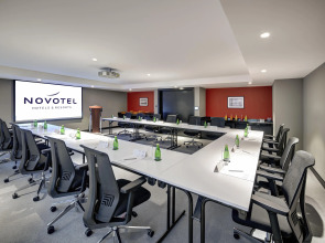 Отель Novotel Sharjah Expo Center