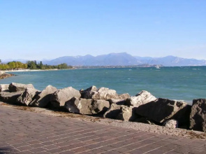 Platino Apartment - Desenzano - Green Residence