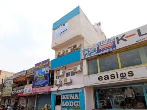 Kunal Lodge By OYO Rooms