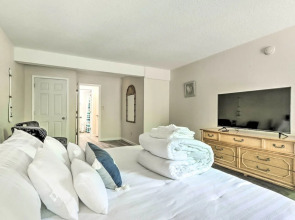 Osage Beach Home w/ Resort-style Amenities!