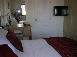 The Suite At Tsunami