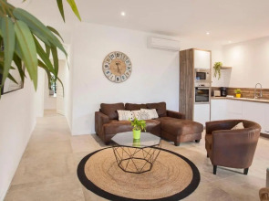 Palmier appartement de vacances 3 chambres piscine commune chauffée