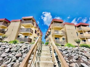 Inlet Point Villas 4c 2 Bedroom Condo by RedAwning