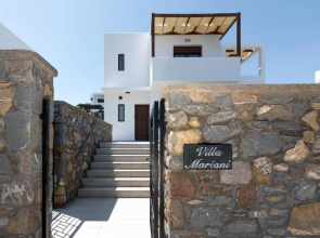 VILLA MARIANI renovated May 2022 ,private pool, sea views , Lindos 10 mins,Beach 3 mins