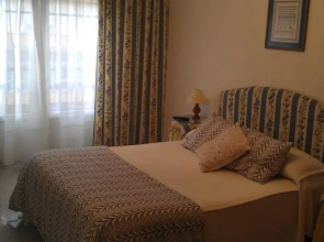 GUEST HOUSE PENSIóN RESIDENCIA MIñONES