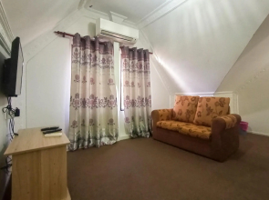 OYO 90247 Homestay Canada Hill