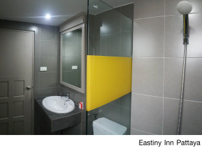 Отель Eastiny Inn