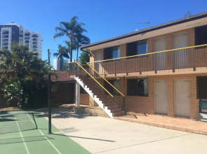 Maxmee Resort Hostel