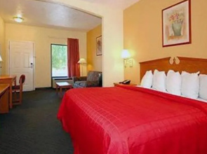 Guesthouse Inn And Suites