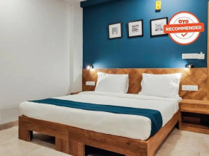 SilverKey Executive Stays 41109 Chikitsak Nagar