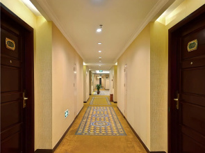 Vienna Hotel Meizhou Mei County Airport