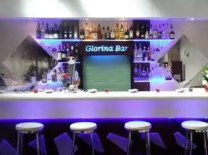 Glorina Hotel