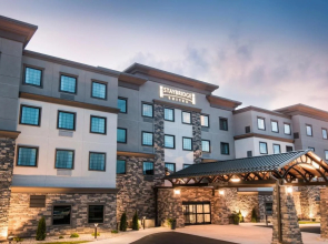 Staybridge Suites Wisconsin Dells - Lake Delton by IHG