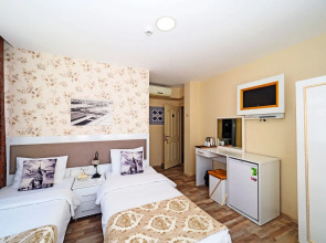 Отель Nagehan Old City