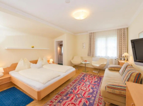 City Life 4 by Alpenidyll Apartments