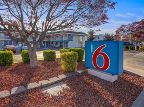 Motel 6 Napa, CA