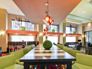 Hampton Inn & Suites Raleigh/Crabtree Valley