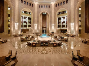 Al Bustan Palace, a Ritz-Carlton Hotel