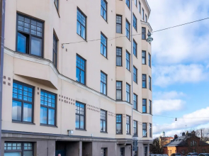 Peaceful courtyard studio in Katajanokka
