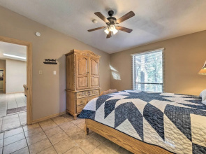 All-season Alto Getaway w/ Fire Pit & Deck!