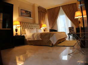 Pioneer Hotel Apartments by OYO