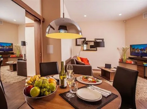 Отель Senator Maidan