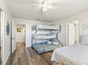 Starboard Village 121