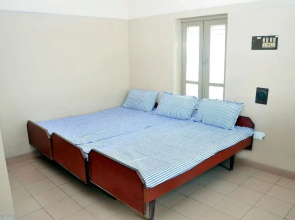 Mansoor Lodge