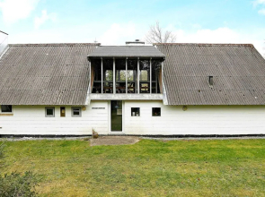 10 Person Holiday Home in Fur