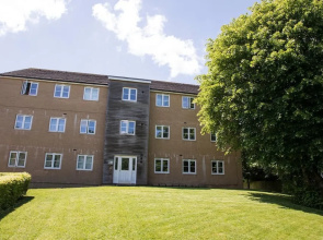 Bristol Luxury Apartment with Parking
