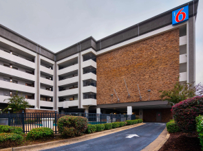 Motel 6 Columbus, GA - Downtown
