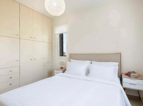 Resitour - Chania Aphrodite Beachfront