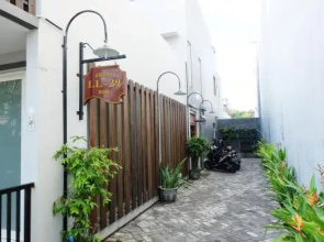 Zen Rooms Anjani Galaxy Mall Syariah - Hostel