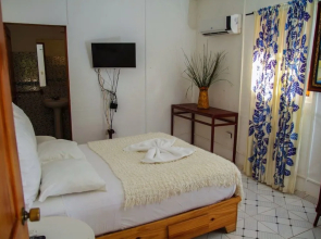 Hotel Colinas Del Rey