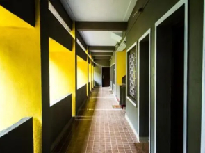 STAYMAKER River Wood Residency