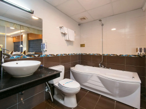 Hanoi Lotus Boutique Hotel