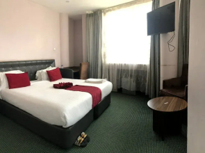 Shalla Guesthouse and Wellness Center