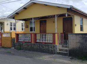 Roseau Hostel And Beach Front Property