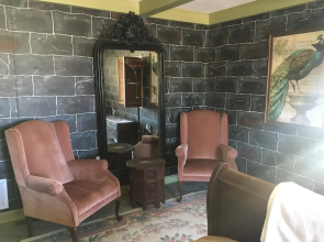 Shady Lady Bed & Breakfast