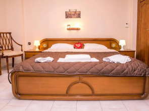 Paradise Bar Luxury Apartments