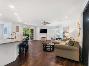 Lake Hideaway Waterfront Condo w/ Resort Perks!