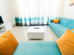 Spacious Three-Bedroom Apartment with Sea View A4