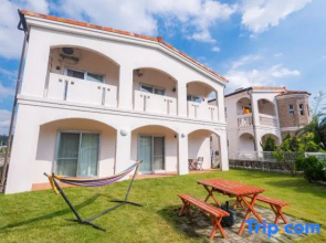 Anerani House Okinawa Beach 1 Minute 160sq.m. Spacio