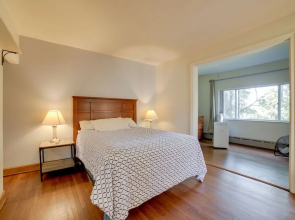 Charming Pittsburgh Home ~ 2 Mi to Downtown