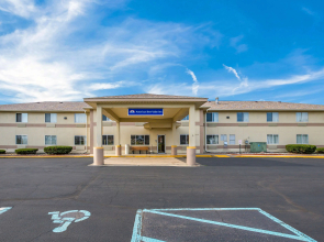 Americas Best Value Inn Charlotte, MI
