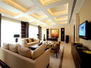 Отель Raffles Dubai