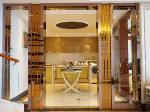 South & North International Apartment